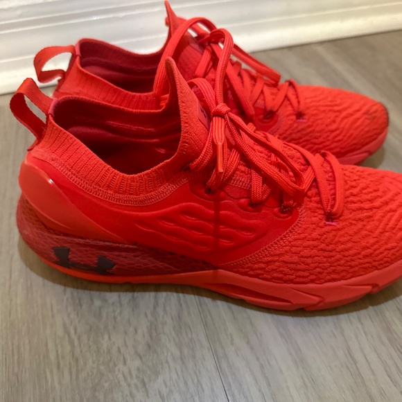 Under Armour HOVR Phantom 2 Versa Red - Picture 5 of 7